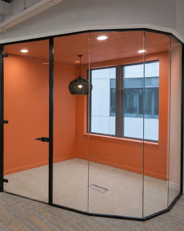 Curved Glass Walls - London - Clear Partitions