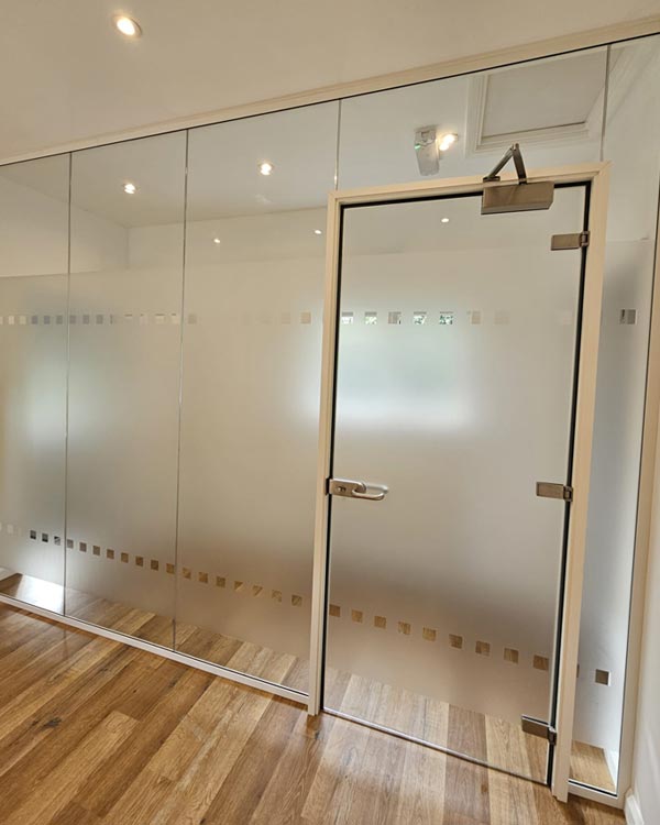 Decorative Office Glass Partitions - London - Clear Partitions