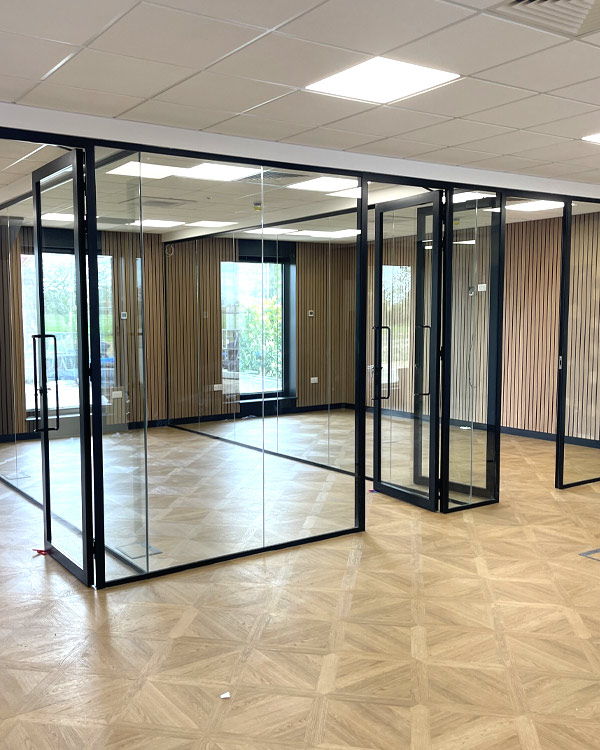 Glass Partitions - London - Clear Partitions