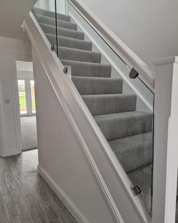Glass Staircases - London - Clear Partitions