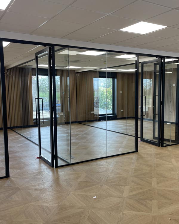 Single Glazed Glass Partitions - London - Clear Partitions
