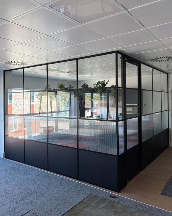 Specialist Glass Partitions - London - Clear Partitions