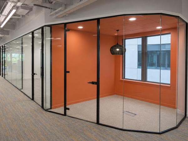 Transport Hub Glass Partitions - London - Clear Partitions